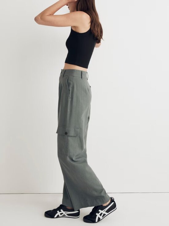 Madewell Pants - Madewell Wide Leg Pleated Cargo Pants in Linen-Blend